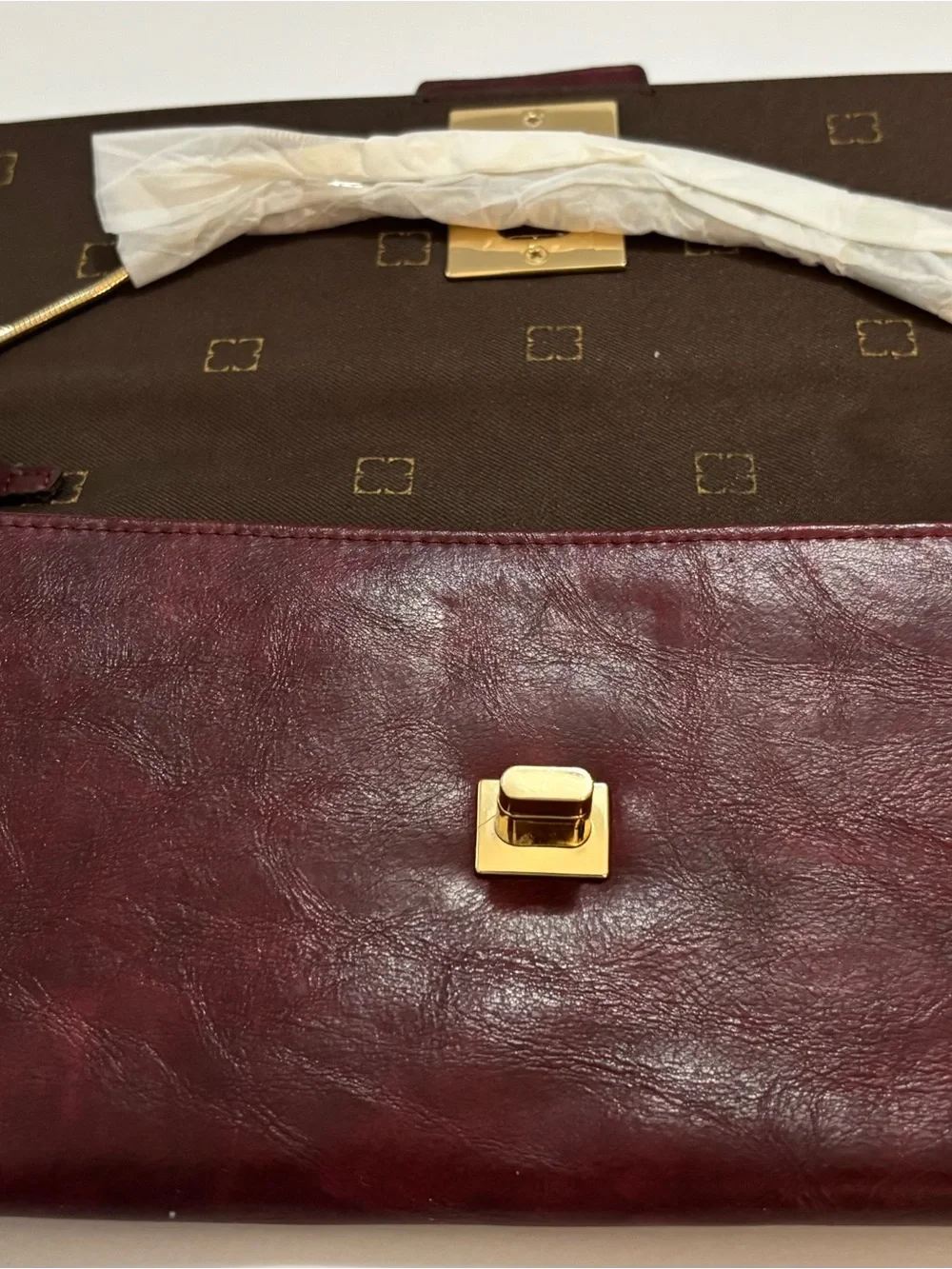 Liz Claiborne Wine Faux Leather Fold-Over Clutch with Tortoise Turn-Lock - Picture 3 of 6